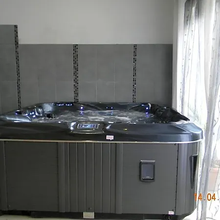 B&B La Ferme Pateli 3*