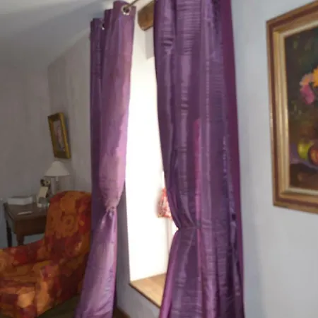 Bed & Breakfast La Ferme Pateli Courouvre