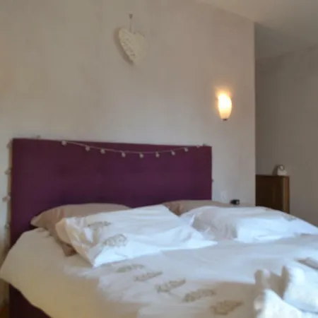 La Ferme Pateli Bed & Breakfast