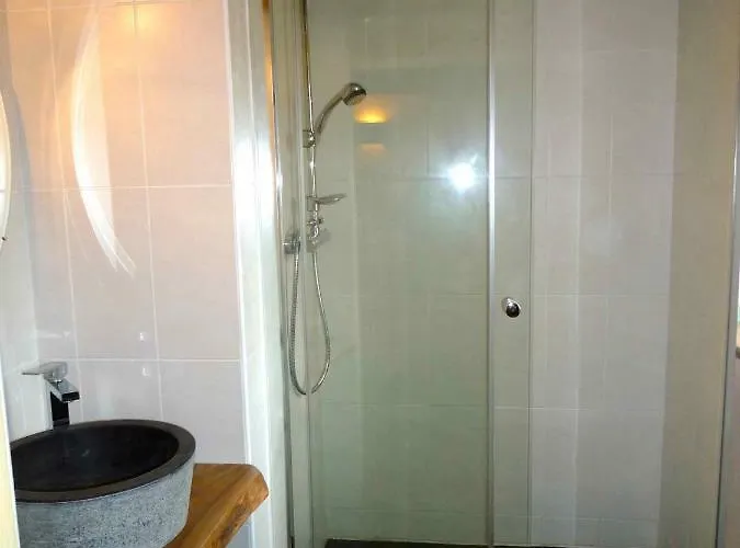 Alojamento de Acomodação e Pequeno-almoço La Ferme Pateli